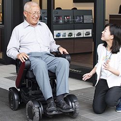 Kina producenter af elektriske kørestolsbatterier